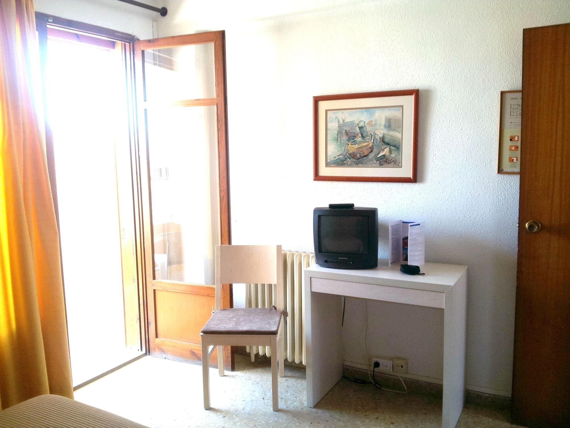 Hotel Tramontana Benicàssim Екстериор снимка