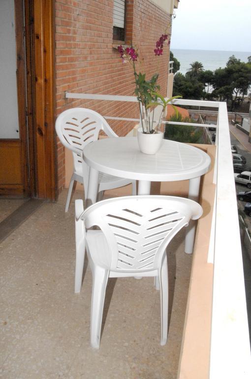 Hotel Tramontana Benicàssim Стая снимка