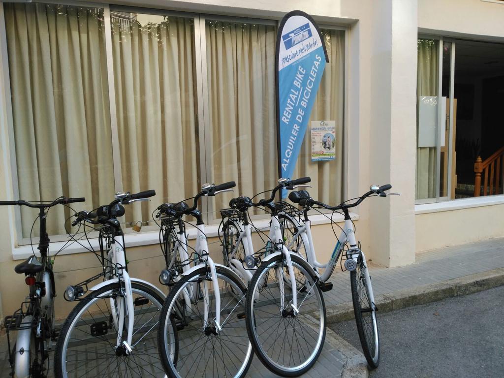 Hotel Tramontana Benicàssim Екстериор снимка
